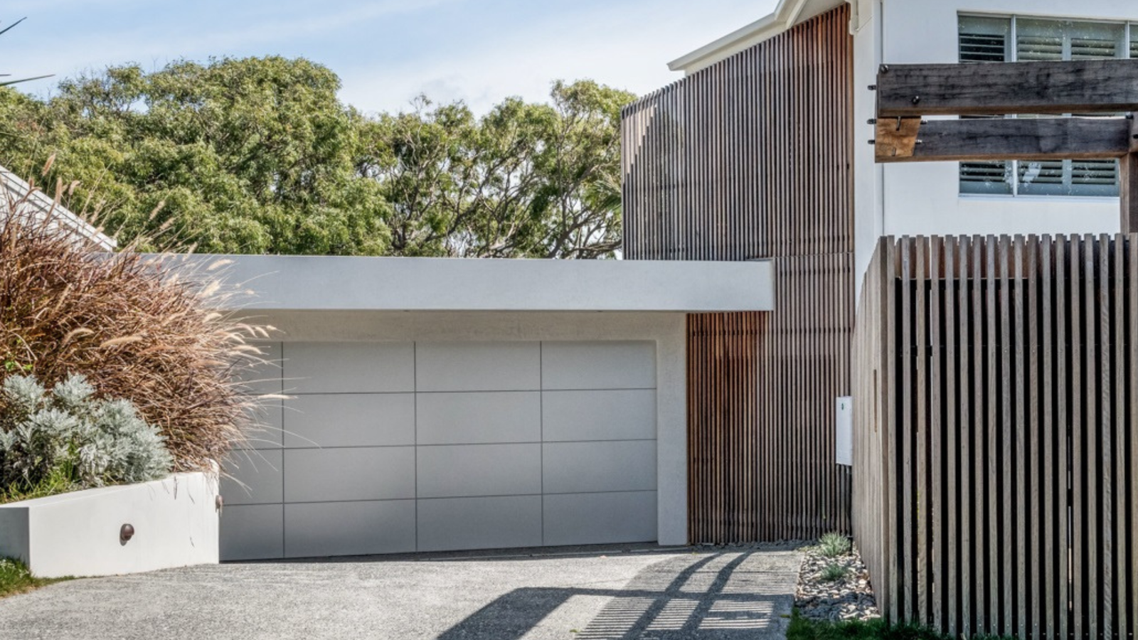 Garage door specialist providing advice